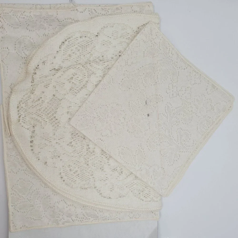Quaker Lace vintage lace table set 12 pieces